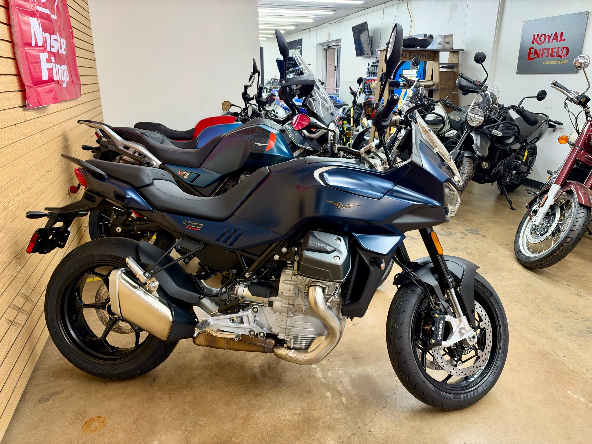 2027 Moto Guzzi V100 Mandello for sale 1292821