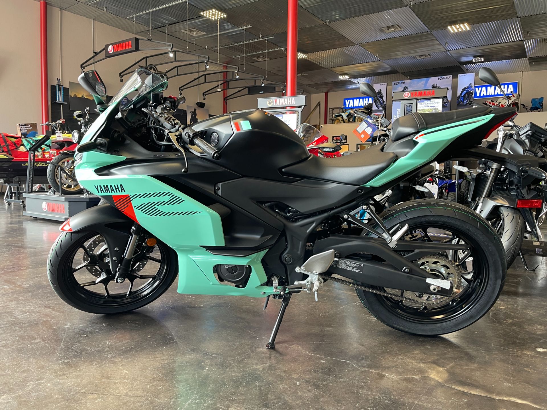 New 2026 Yamaha YZF-R3, Burleson TX | Specs, Price, Photos | Miami