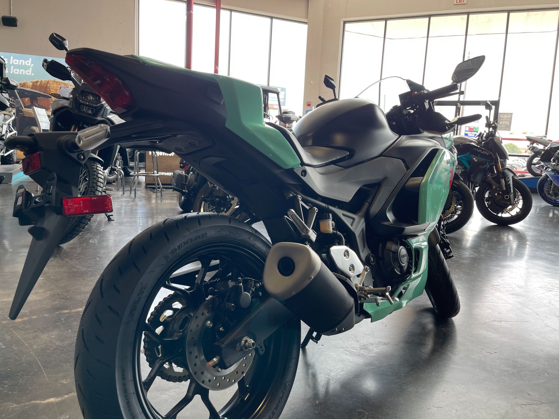 2026 Yamaha YZF-R3 7