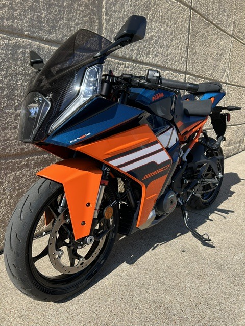 2024 KTM RC 390 3
