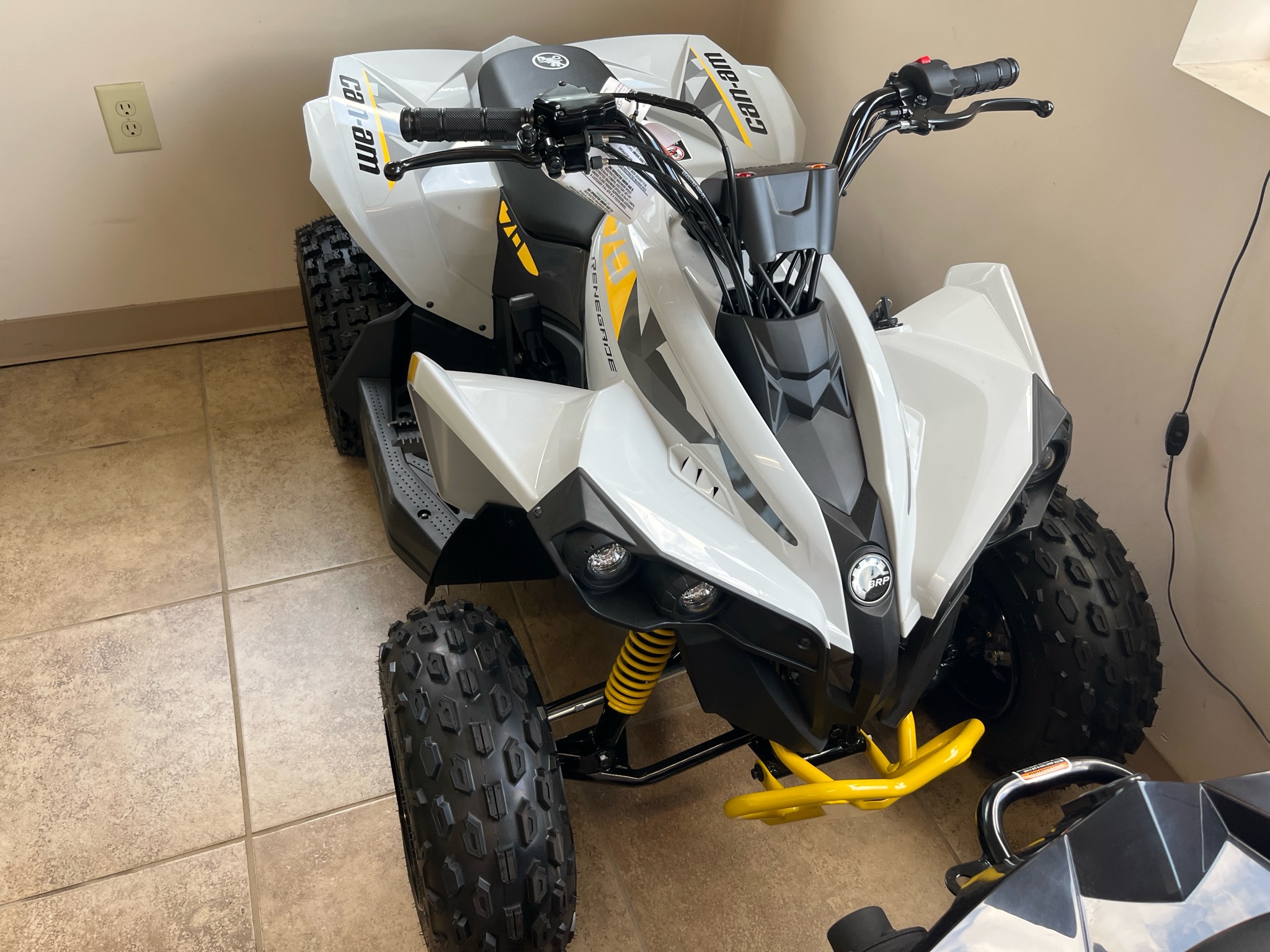 2026 Can-Am™ Renegade 70 EFI 1