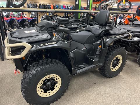 2027 Can-Am Outlander MAX Backcountry 1000R — photo 1 of 6