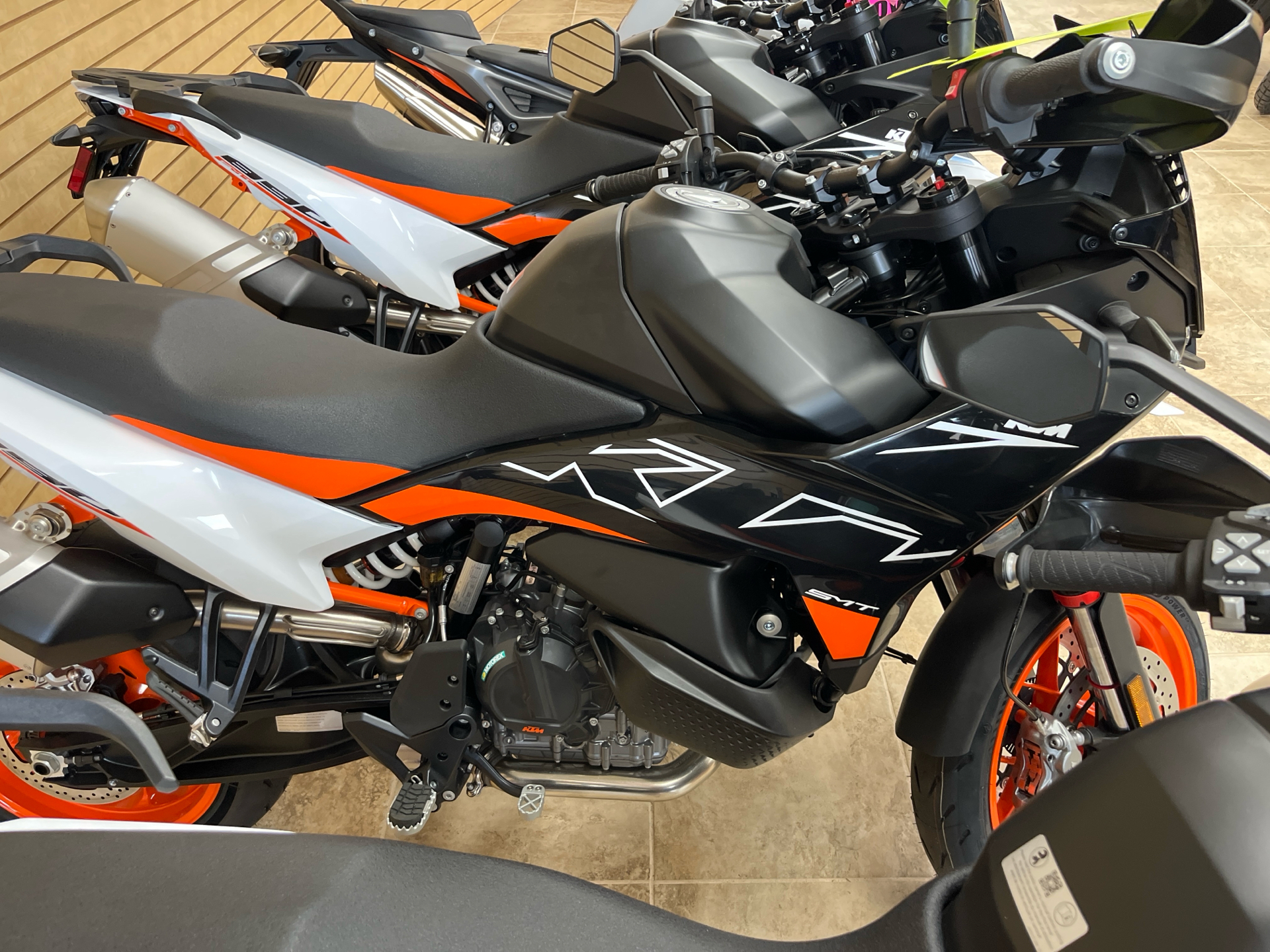 2024 KTM 890 SMT 1
