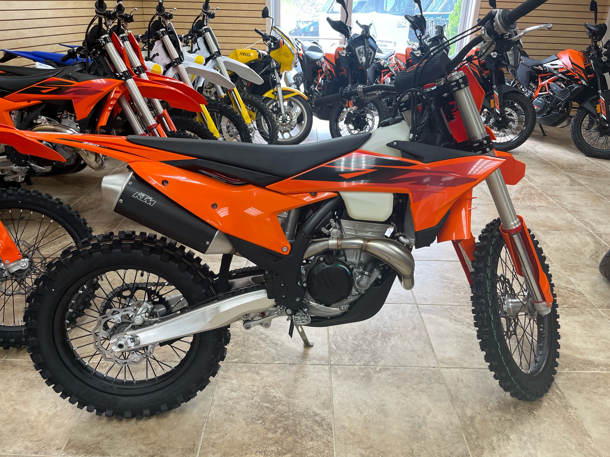 2027 KTM 350 XC-F 1