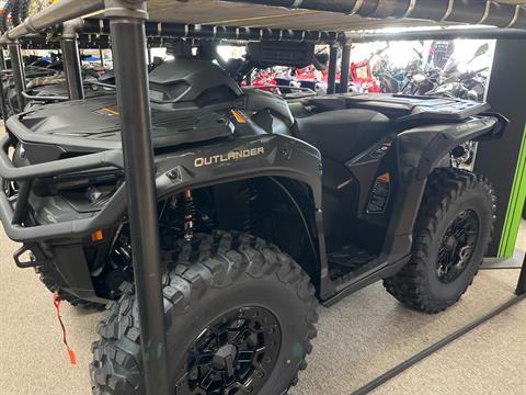 2027 Can-Am Outlander Backcountry 1000R — photo 1 of 6