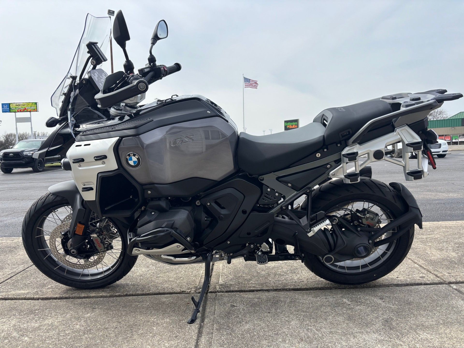 GS ADV New 2025 BMW R 1300 GS Adventure Triple Black - Black Storm