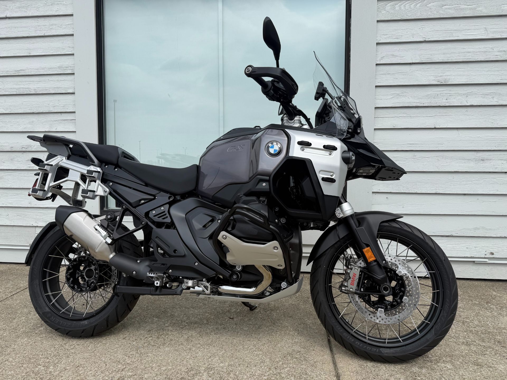 New 2026 BMW R 1300 GS Adventure Triple Black - Black Storm