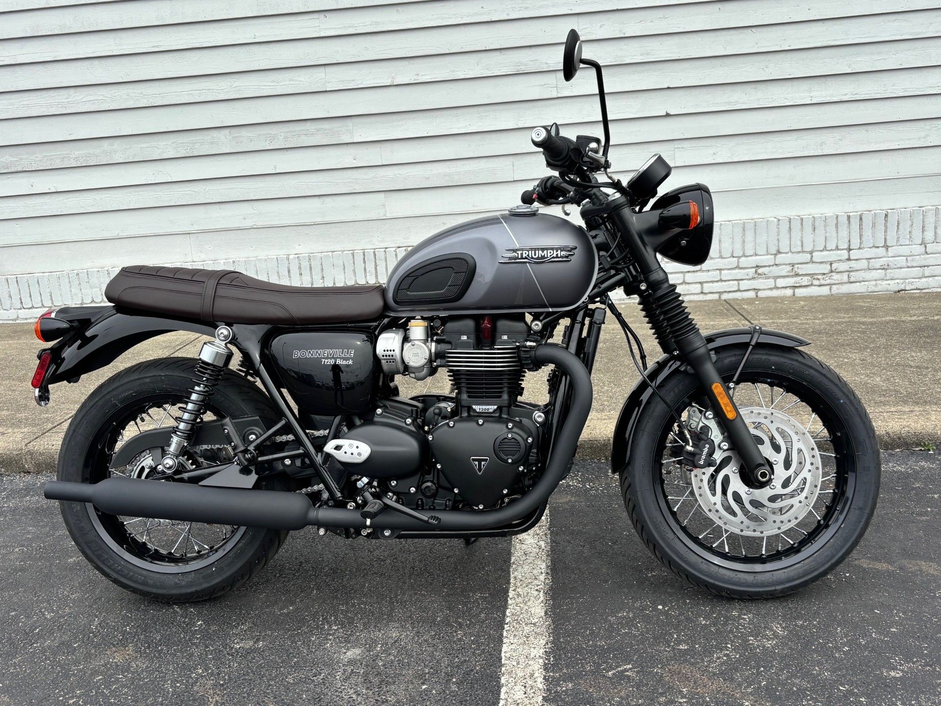 2025 Triumph Bonneville T120 Black for sale 744728