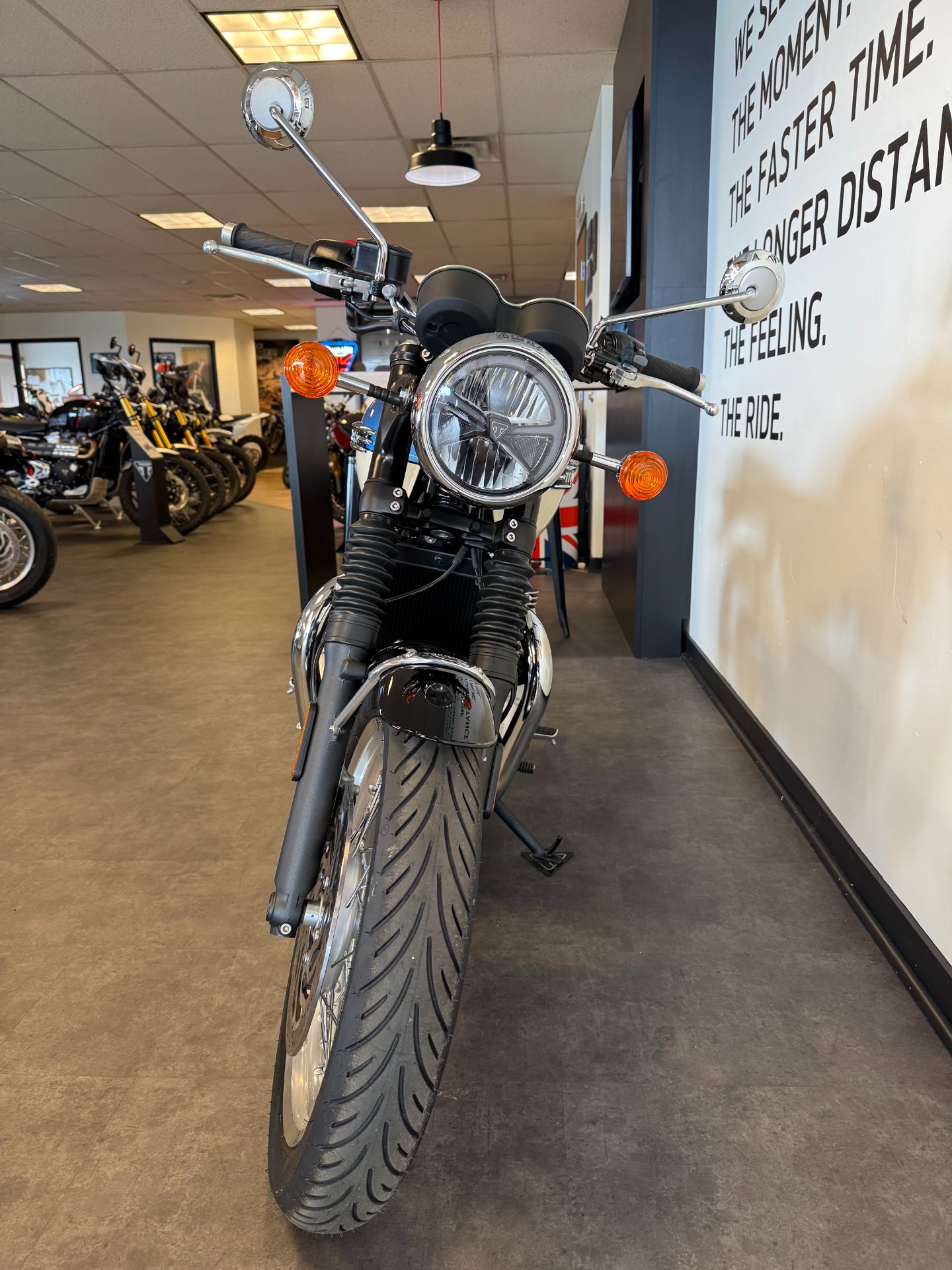 2026 Triumph Bonneville T120 4