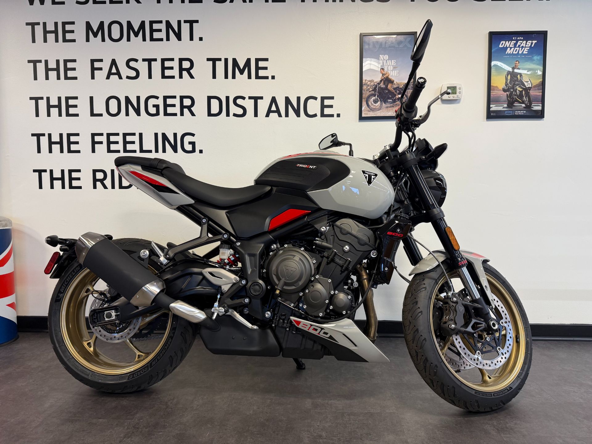 2026 Triumph Trident 800 1