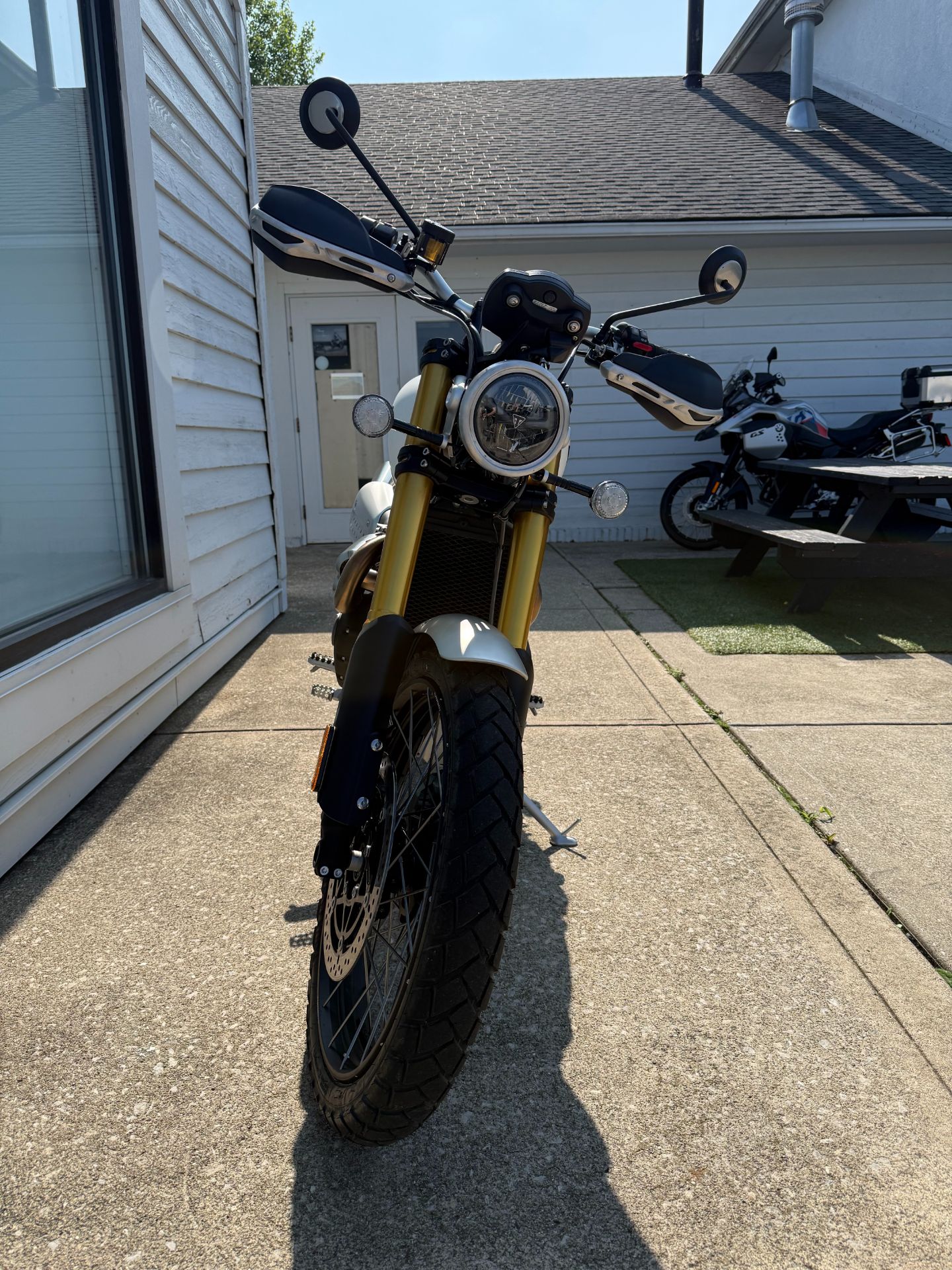 2026 Triumph Scrambler 1200 XE 4