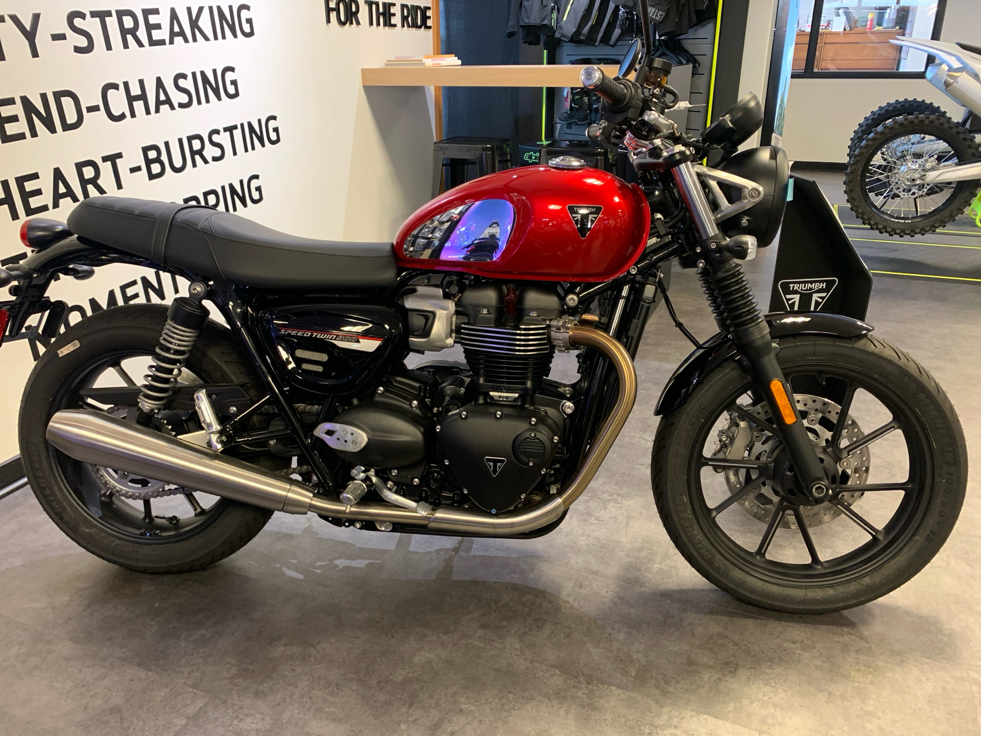 2023 Triumph Speed Twin 900 Chrome Edition in Columbus, Ohio - Photo 1