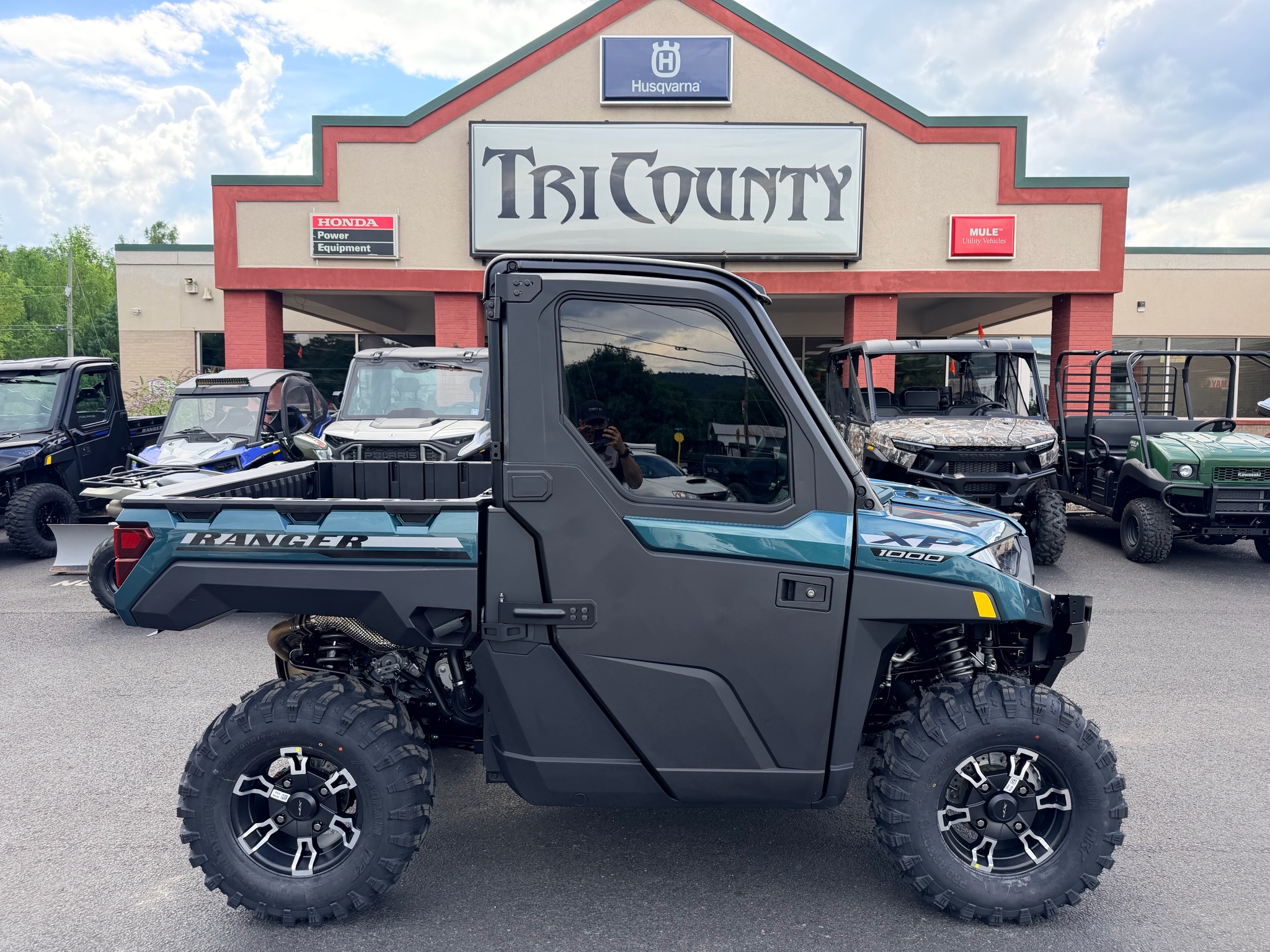 2027 Polaris Ranger XP 1000 NorthStar Ultimate 1