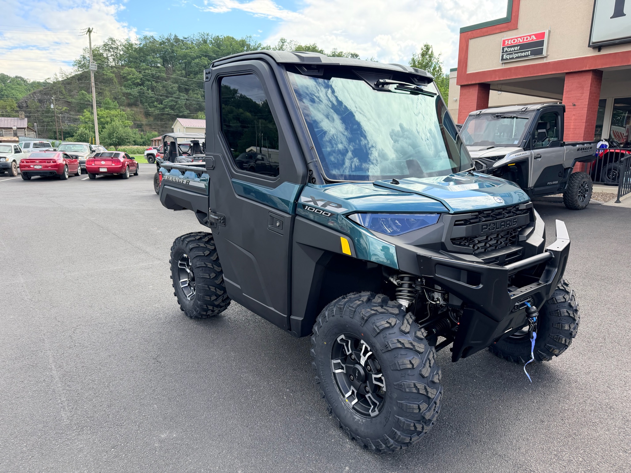 2027 Polaris Ranger XP 1000 NorthStar Ultimate 3