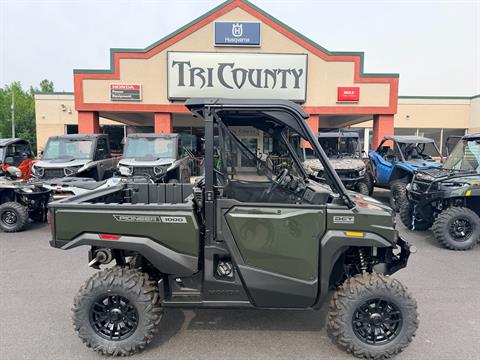 2026 Honda Pioneer 1000 Deluxe — photo 1 of 10