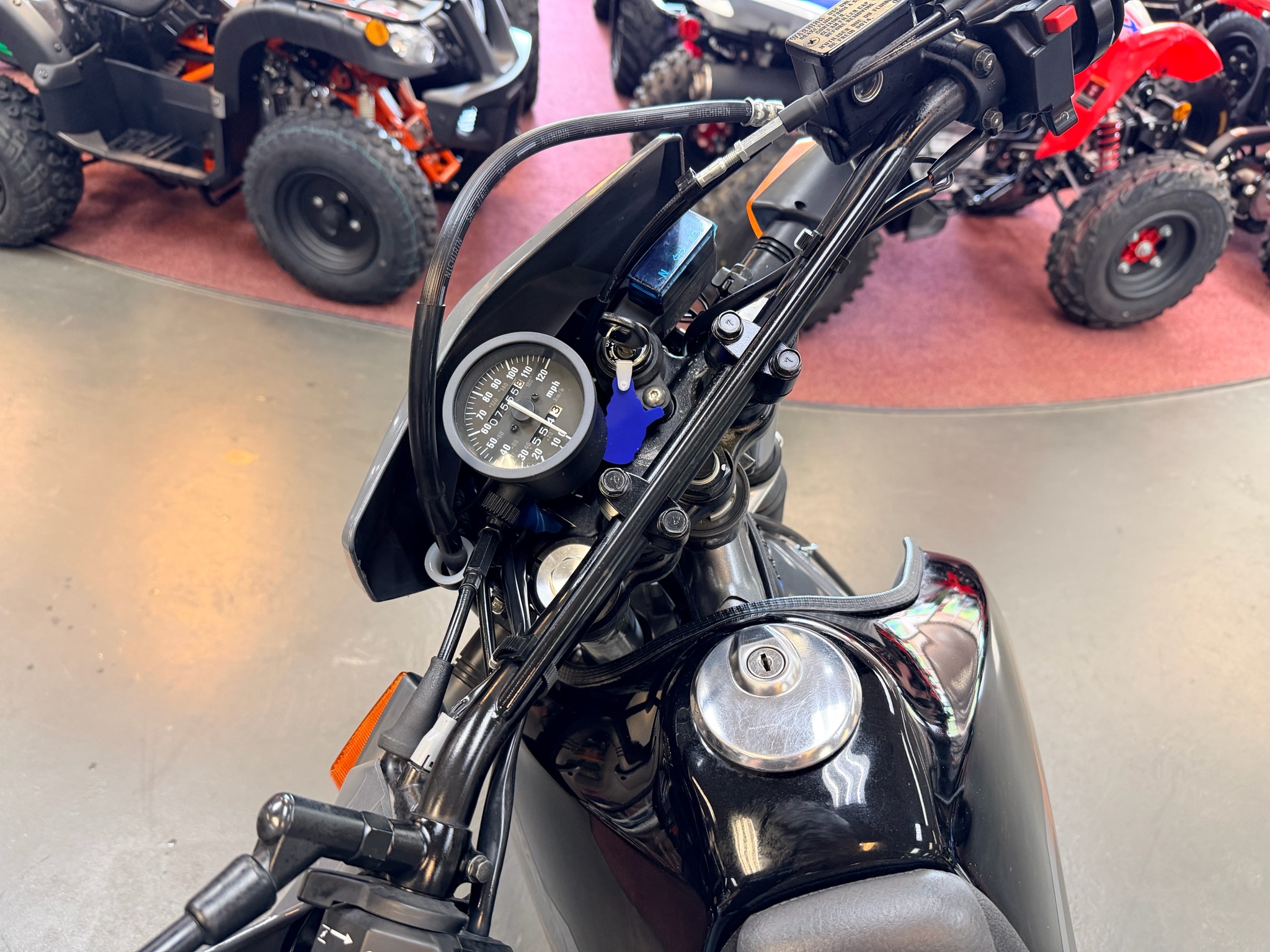 2023 Suzuki DR650S 6