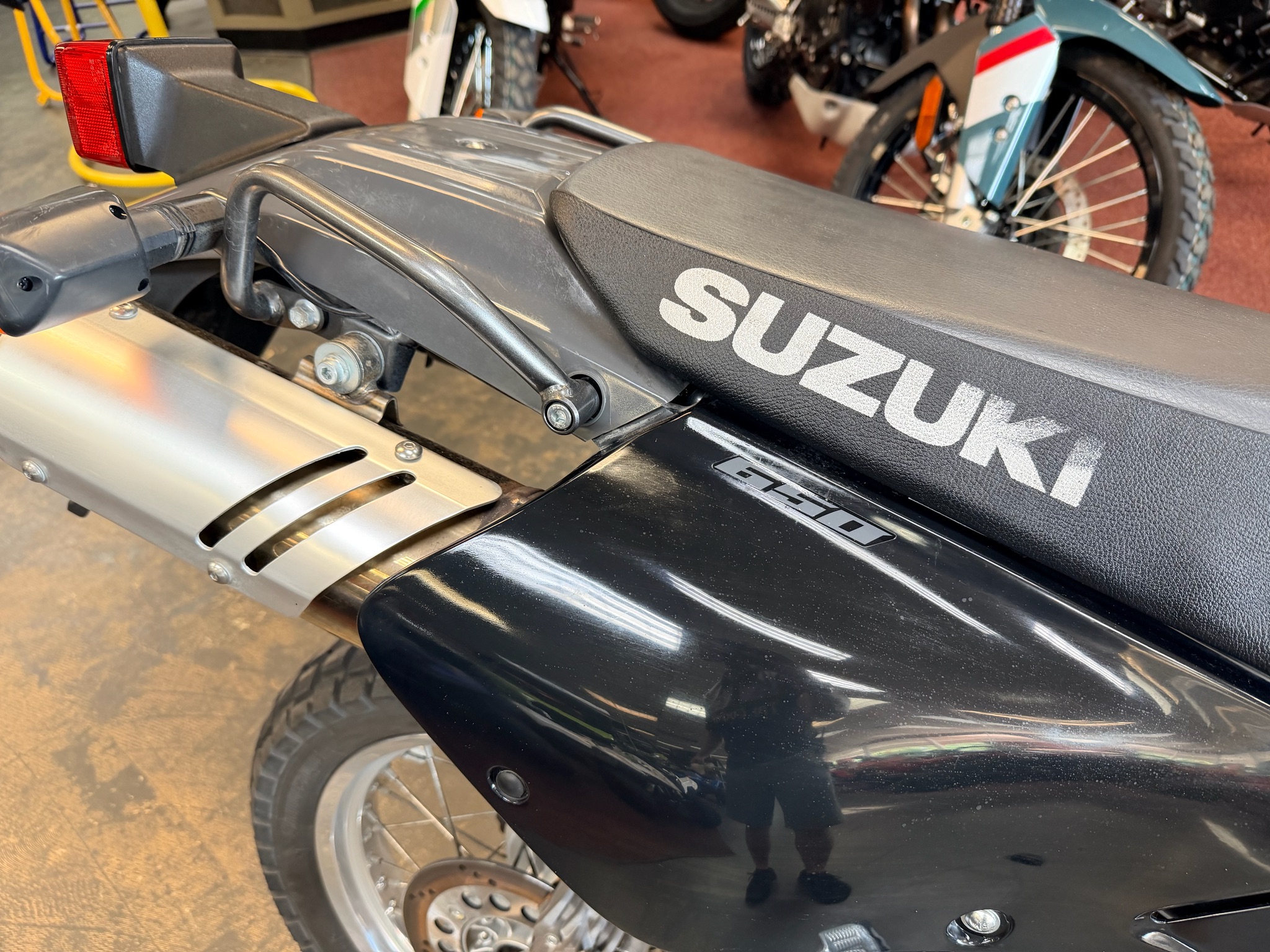 2023 Suzuki DR650S 7