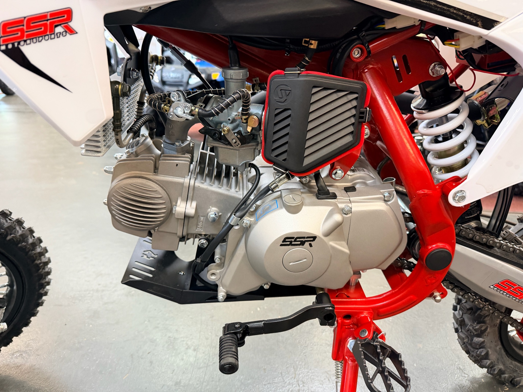 2025  SR140R 6