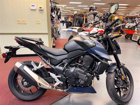 2026 Honda CB750 Hornet E-Clutch — photo 1 of 9