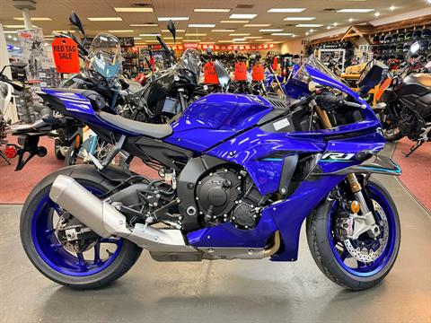 2026 Yamaha YZF-R1 — photo 1 of 15