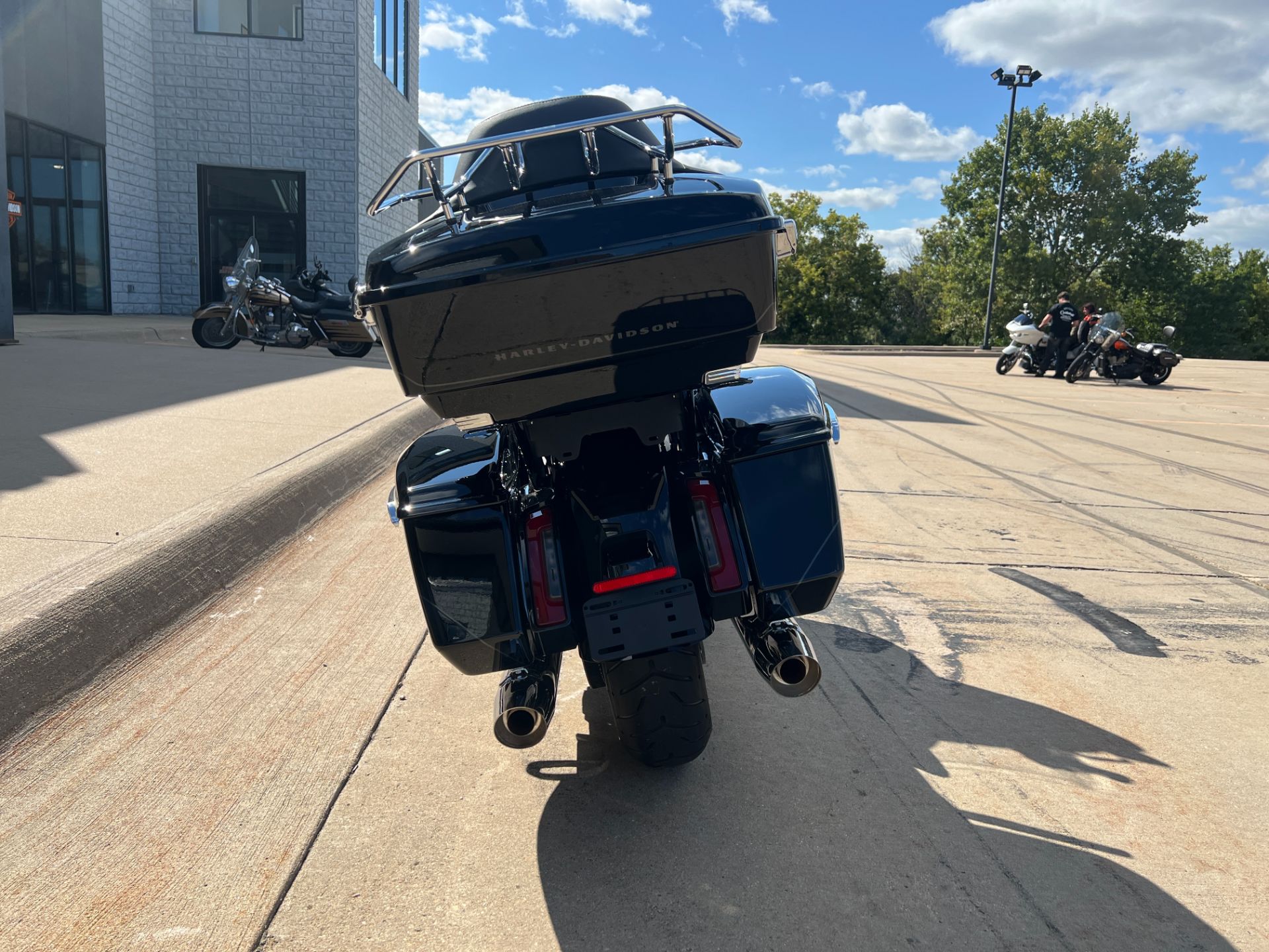 2025 Harley-Davidson Street Glide® Ultra in Dubuque, Iowa - Photo 3