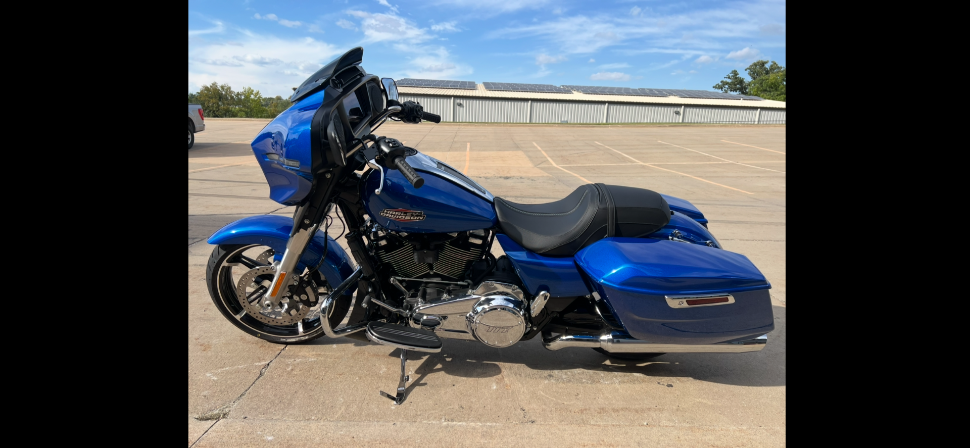 2025 Harley-Davidson Street Glide® in Dubuque, Iowa - Photo 5