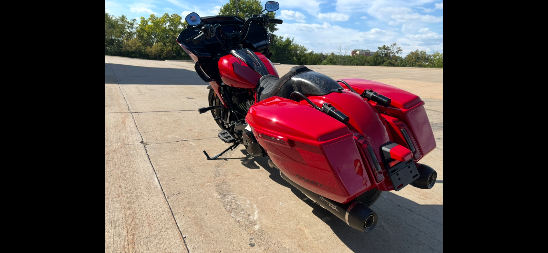 2025 Harley-Davidson CVO™ Road Glide® ST in Dubuque, Iowa - Photo 4