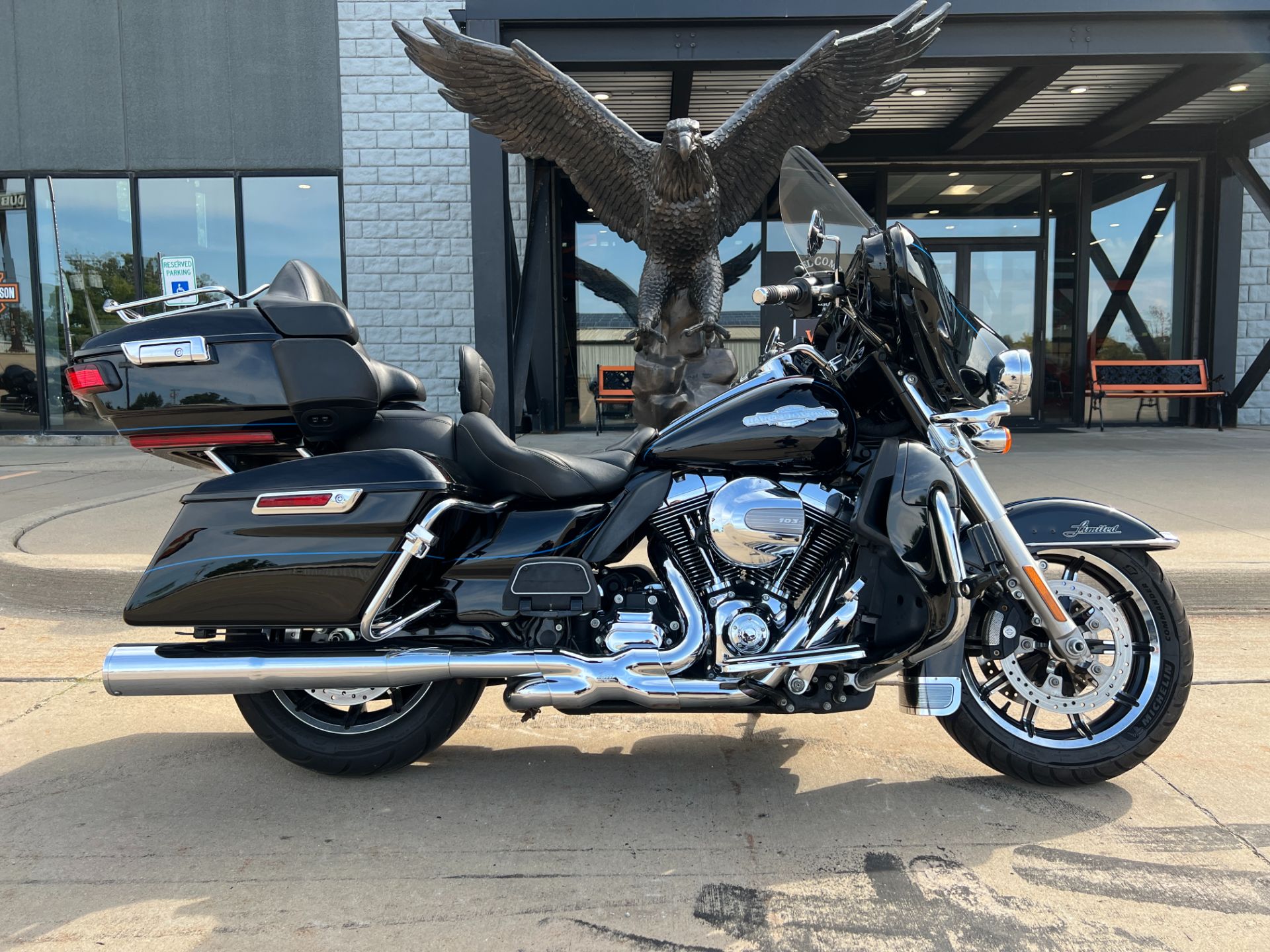 2015 Harley-Davidson Ultra Limited in Dubuque, Iowa - Photo 1