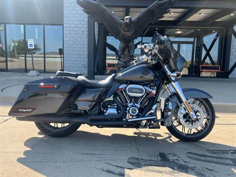 2020 Harley-Davidson CVO™ Street Glide® in Dubuque, Iowa - Photo 1