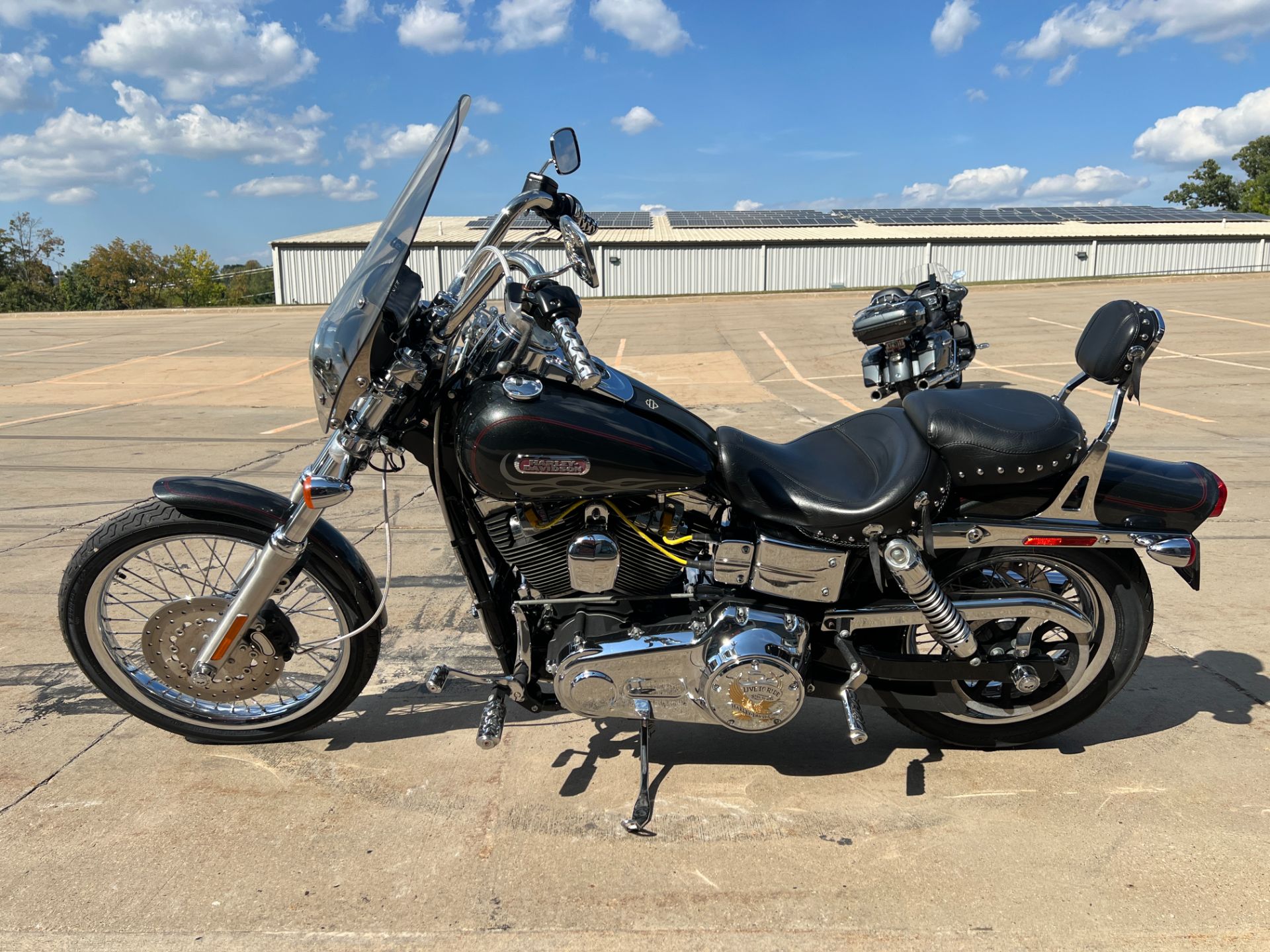 2007 Harley-Davidson FXDWG Wide Glide® Patriot Special Edition in Dubuque, Iowa - Photo 5