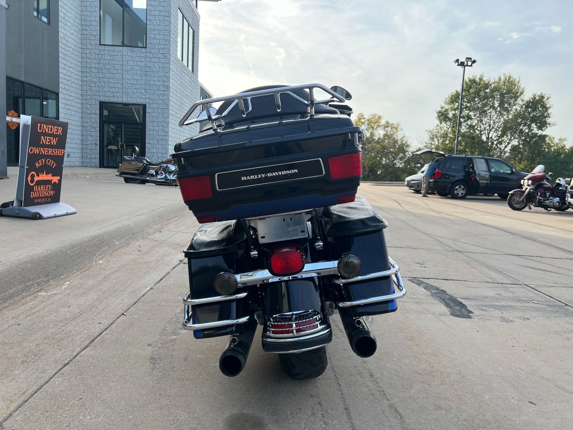 2010 Harley-Davidson Electra Glide® Ultra Limited in Dubuque, Iowa - Photo 4