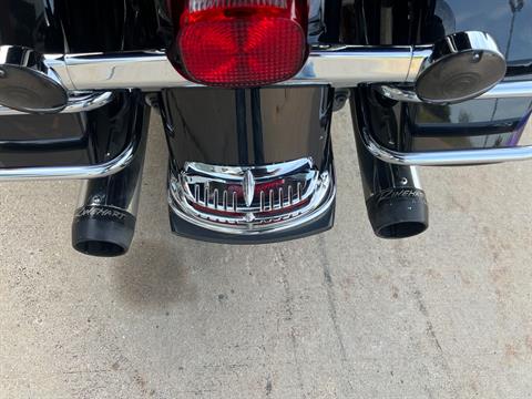 2010 Harley-Davidson Electra Glide® Ultra Limited in Dubuque, Iowa - Photo 5