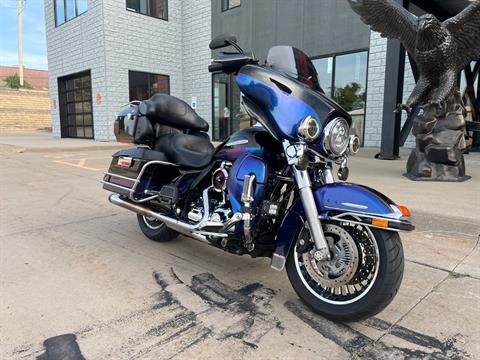 2010 Harley-Davidson Electra Glide® Ultra Limited in Dubuque, Iowa - Photo 13