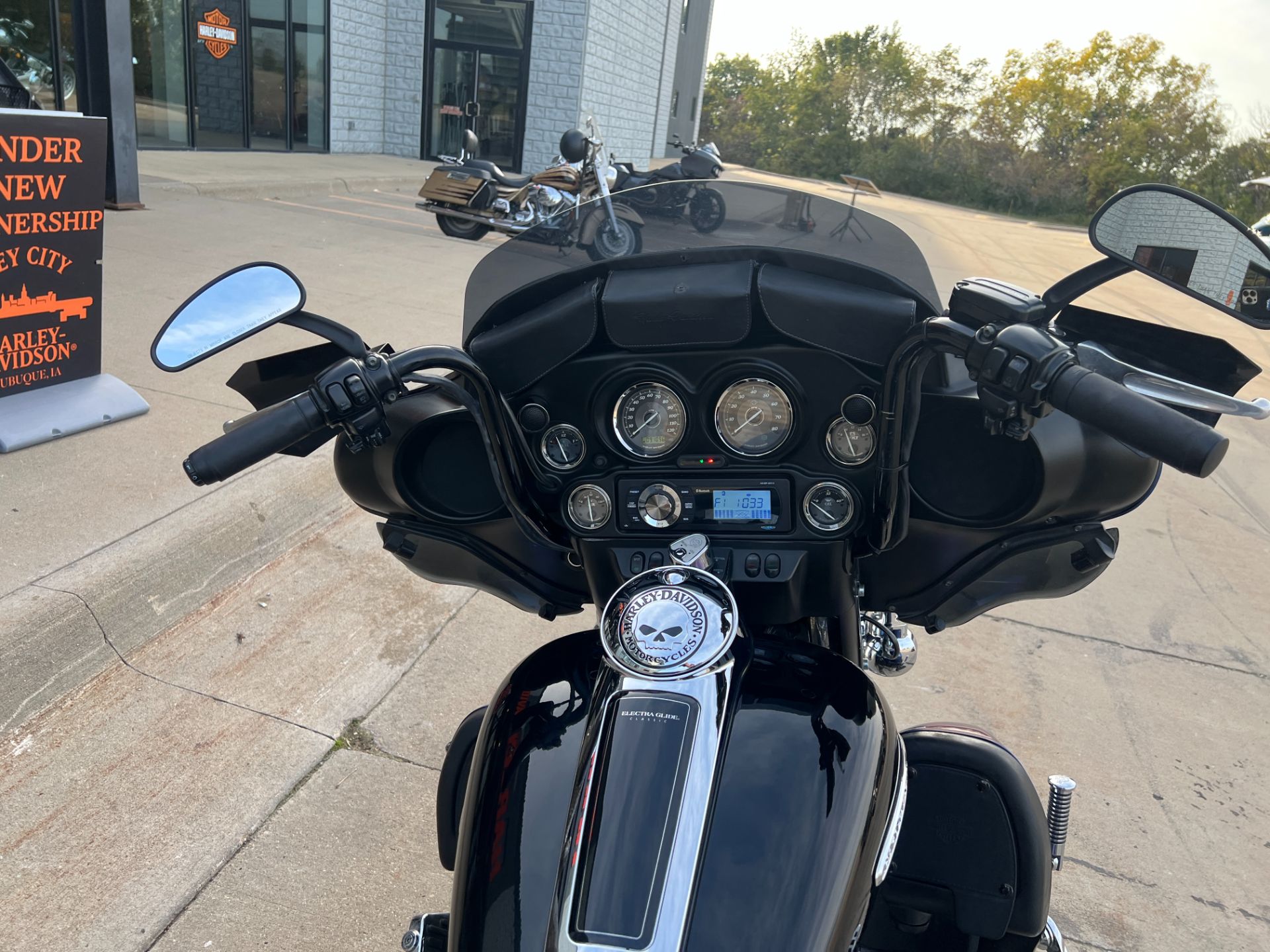 2010 Harley-Davidson Electra Glide® Ultra Limited in Dubuque, Iowa - Photo 14