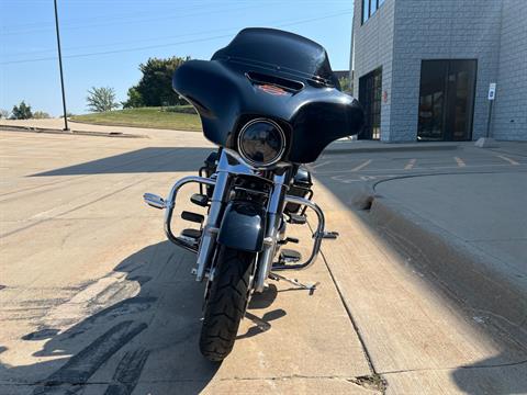 2020 Harley-Davidson Electra Glide® Standard in Dubuque, Iowa - Photo 10