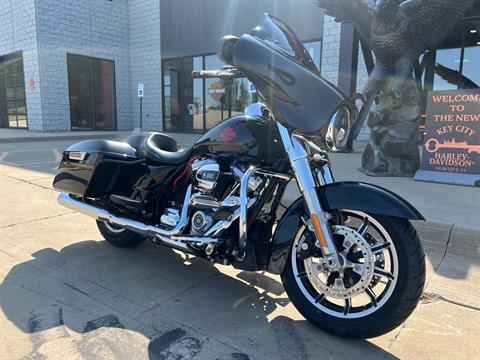 2020 Harley-Davidson Electra Glide® Standard in Dubuque, Iowa - Photo 11