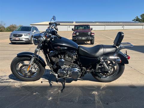 2011 Harley-Davidson Sportster® 1200 Custom in Dubuque, Iowa - Photo 7