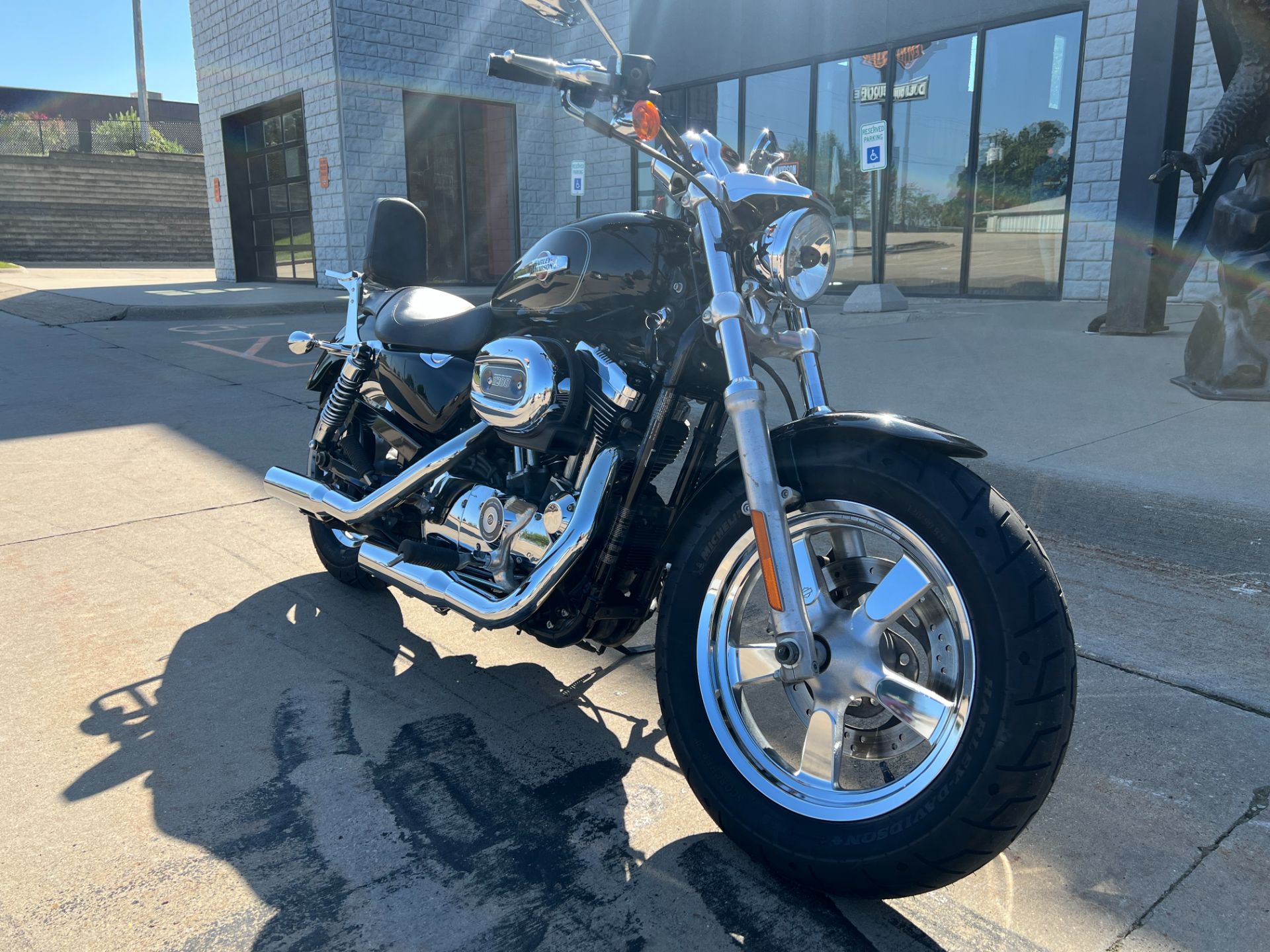 2011 Harley-Davidson Sportster® 1200 Custom in Dubuque, Iowa - Photo 11