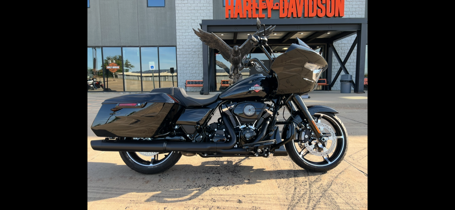 2025 Harley-Davidson Road Glide® in Dubuque, Iowa - Photo 1