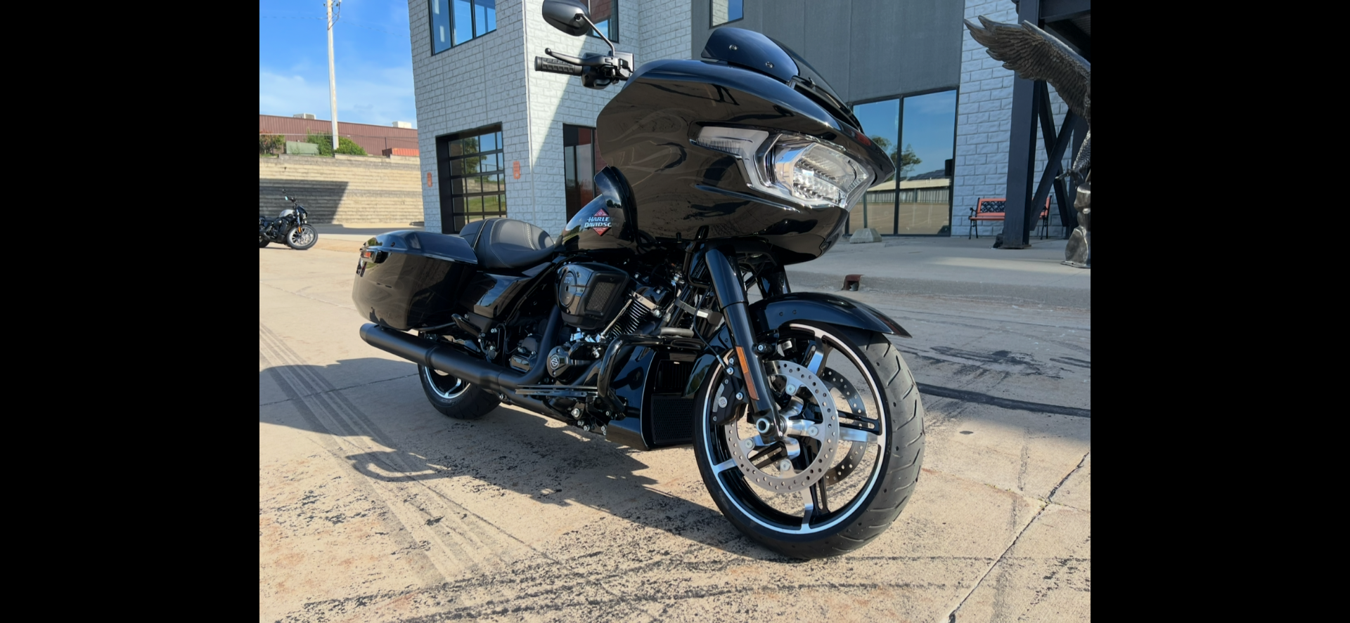 2025 Harley-Davidson Road Glide® in Dubuque, Iowa - Photo 8