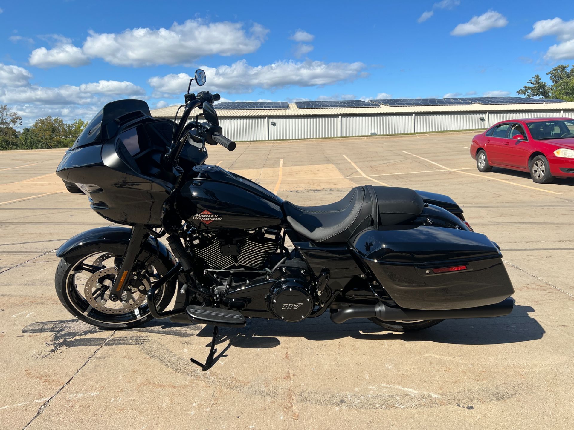 2025 Harley-Davidson Road Glide® in Dubuque, Iowa - Photo 5
