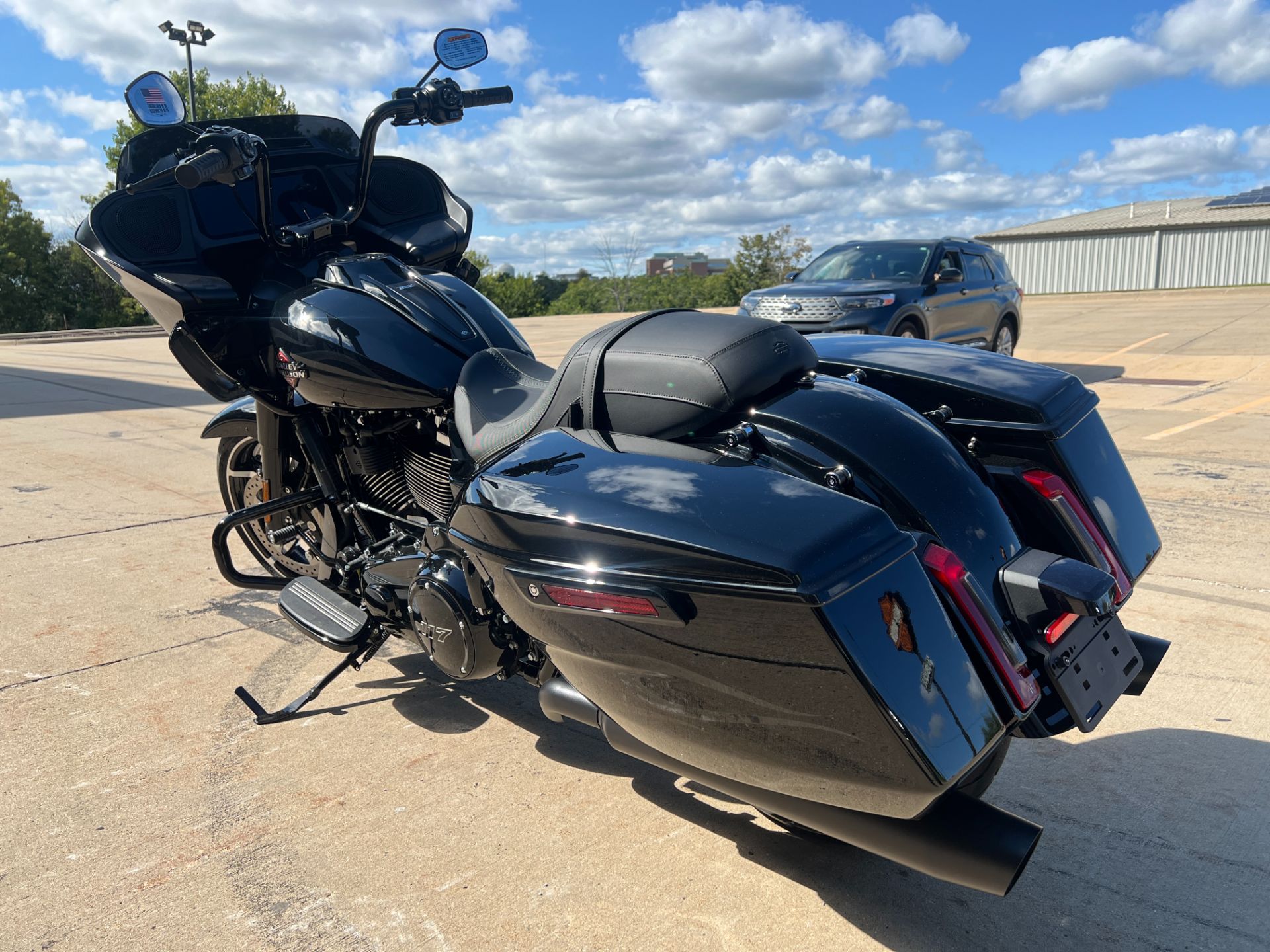 2025 Harley-Davidson Road Glide® in Dubuque, Iowa - Photo 4