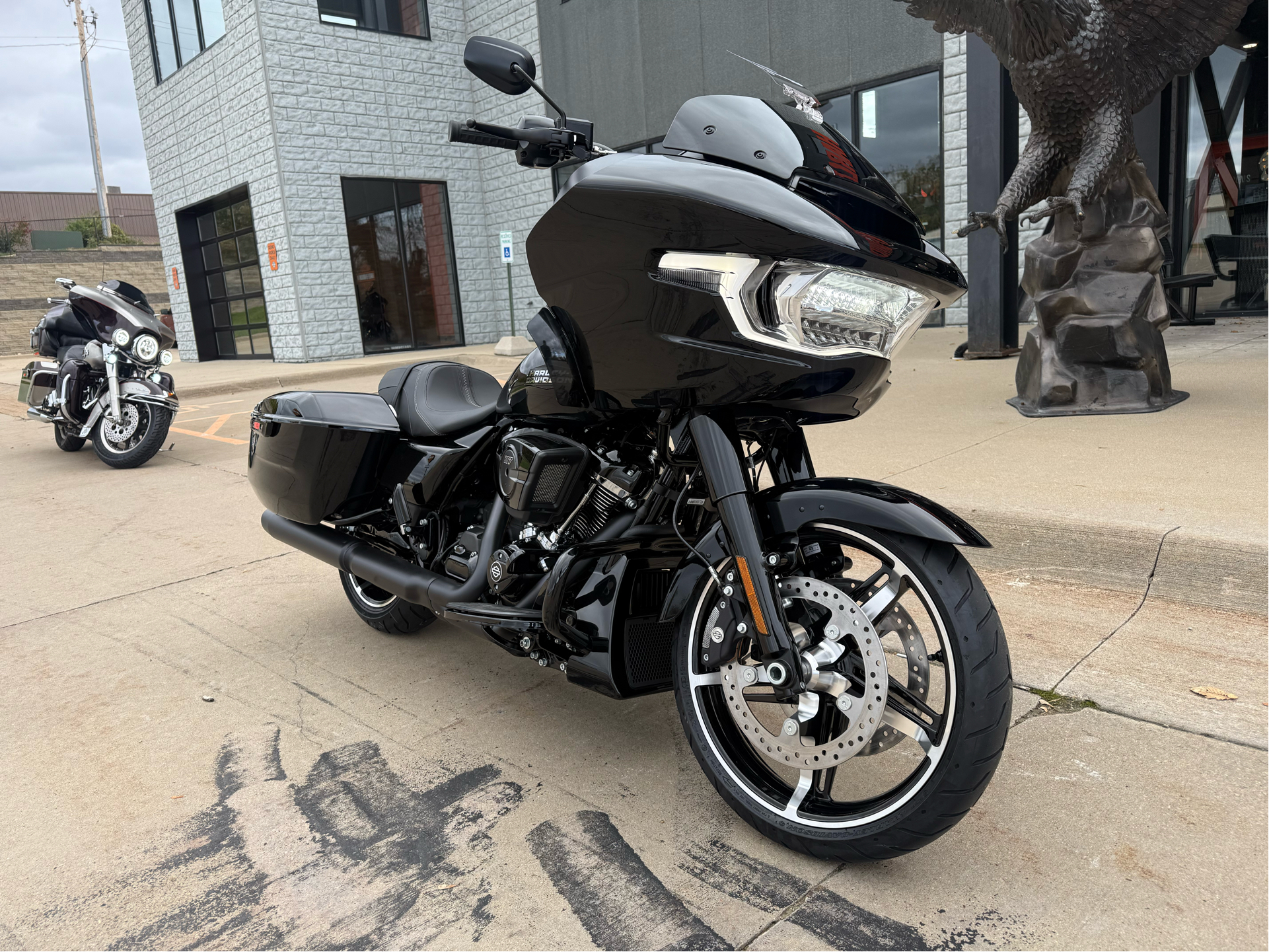 2025 Harley-Davidson Road Glide® in Dubuque, Iowa - Photo 8