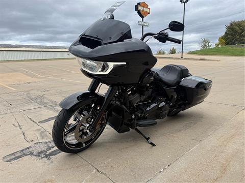 2025 Harley-Davidson Road Glide® in Dubuque, Iowa - Photo 6
