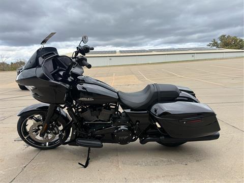 2025 Harley-Davidson Road Glide® in Dubuque, Iowa - Photo 5