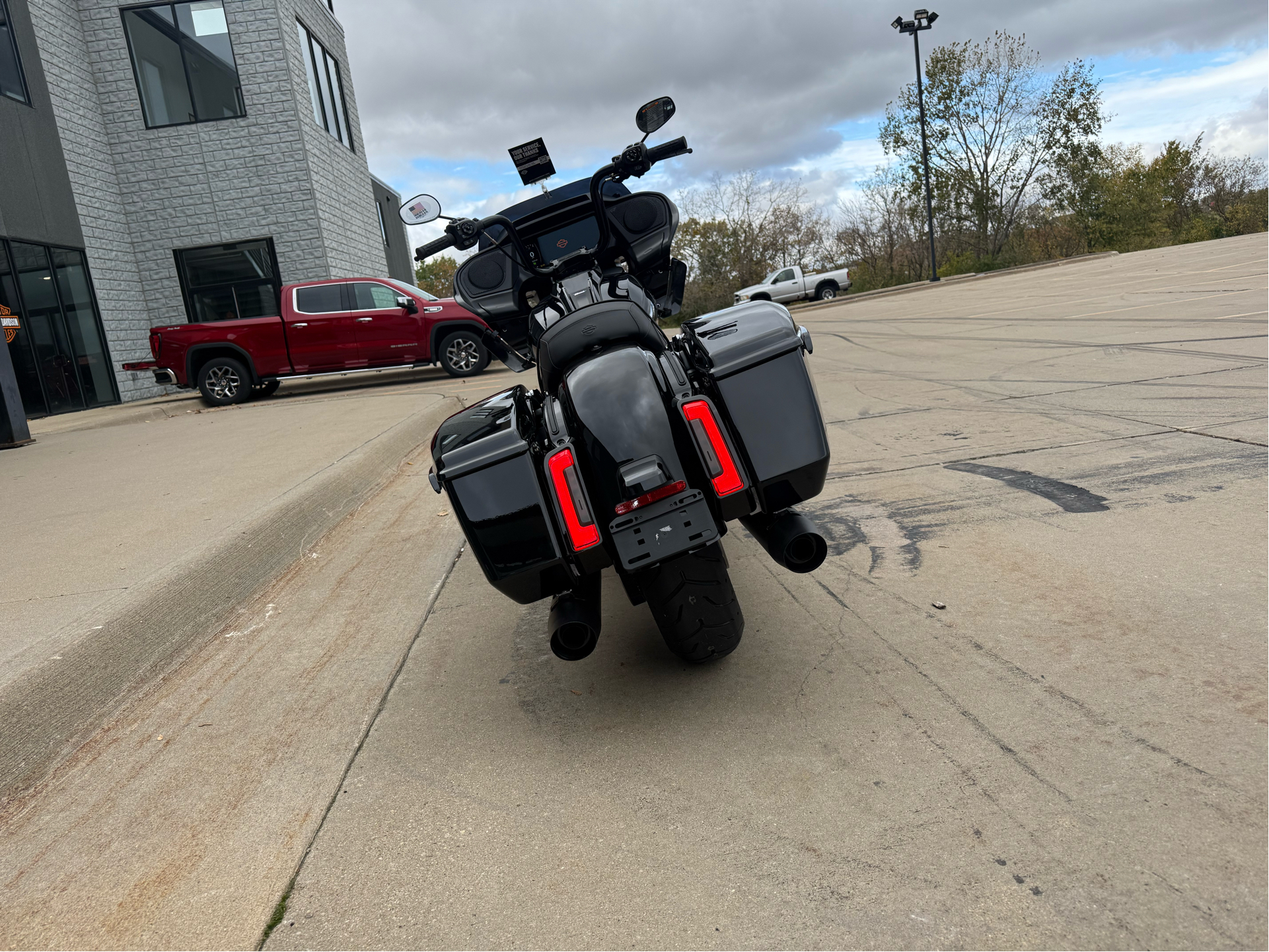 2025 Harley-Davidson Road Glide® in Dubuque, Iowa - Photo 3