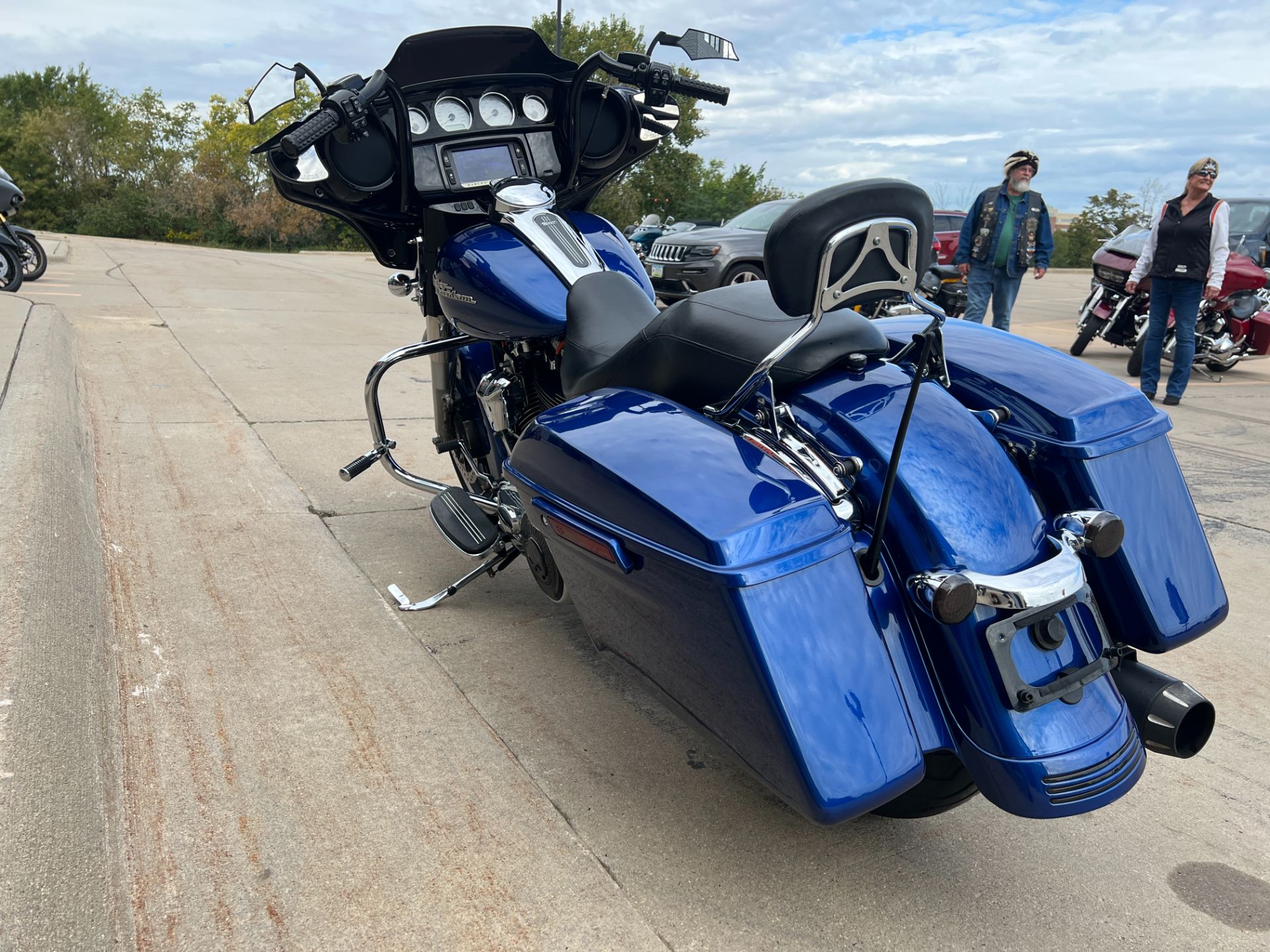 2017 Harley-Davidson Street Glide® Special in Dubuque, Iowa - Photo 4