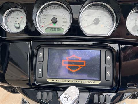 2017 Harley-Davidson Street Glide® Special in Dubuque, Iowa - Photo 9