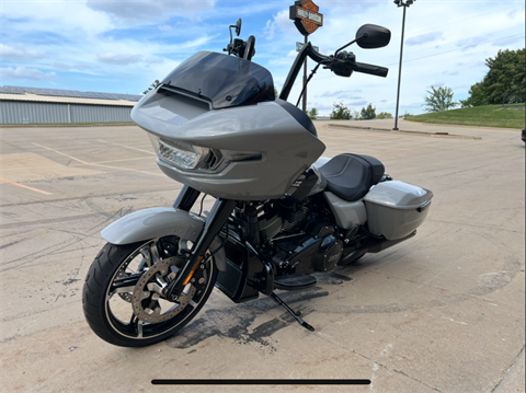 2025 Harley-Davidson Road Glide® in Dubuque, Iowa - Photo 8