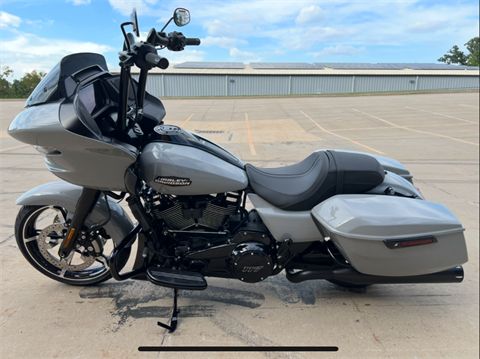 2025 Harley-Davidson Road Glide® in Dubuque, Iowa - Photo 7